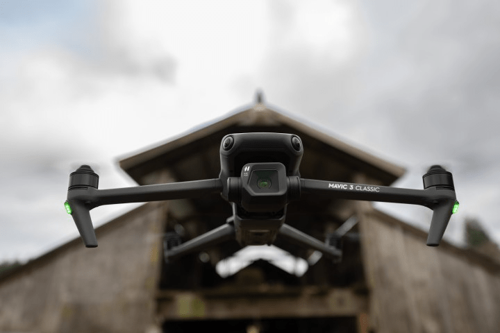 Flycam DJI Mavic 3 Classic Fullbox Chính Hãng 15 Flycam DJI Mavic 3 Classic bay ok