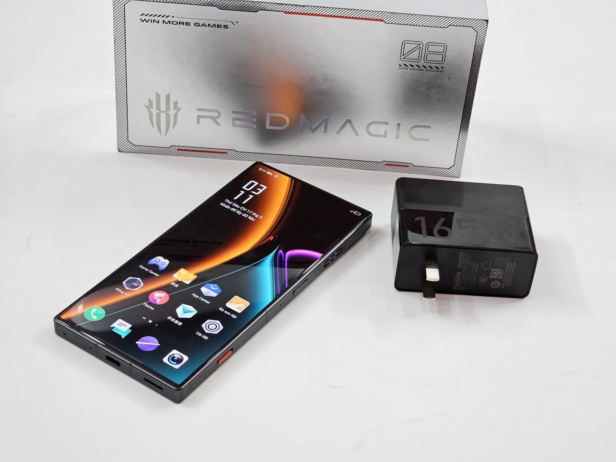 Nubia Red Magic 8S Pro Plus 5G hộp
