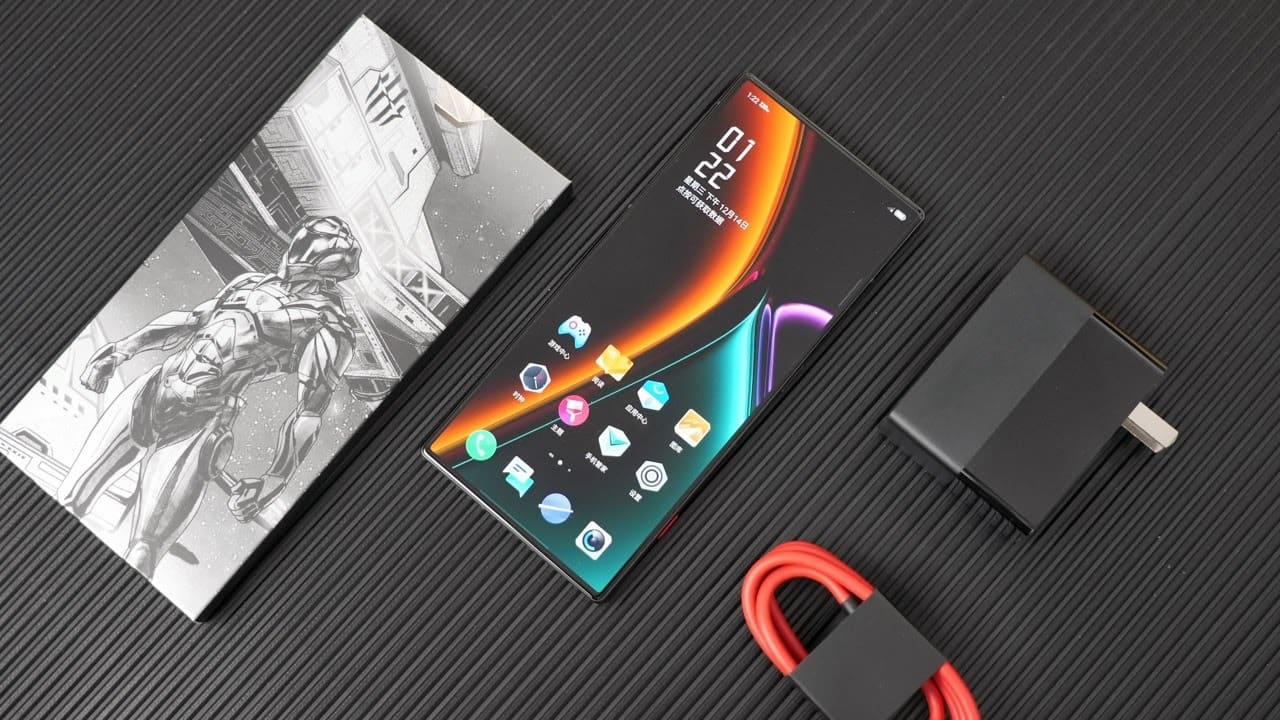 ZTE Nubia Red Magic 8 Pro Plus Bộ Sản Phẩm