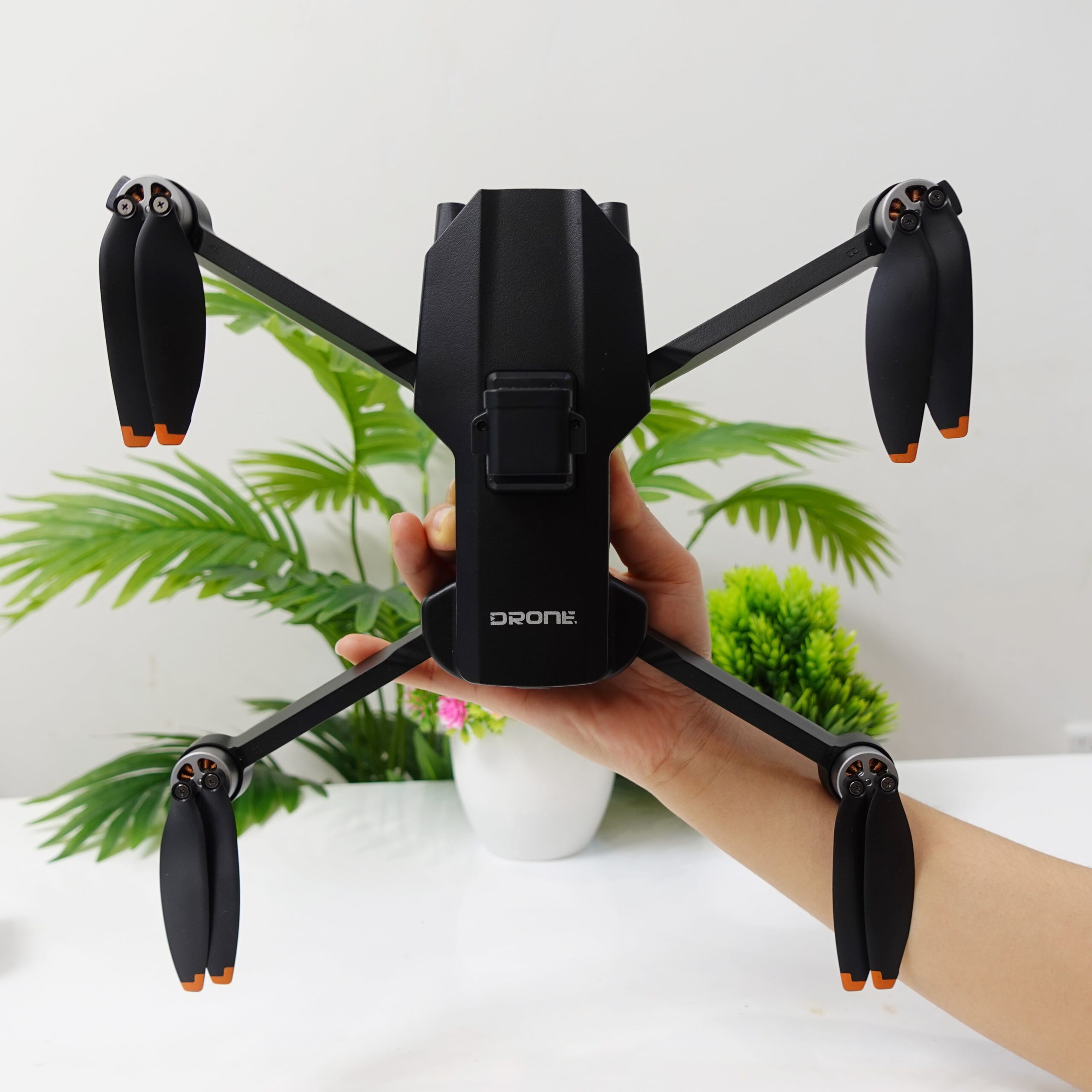 trên tay Flycam M218 Pro