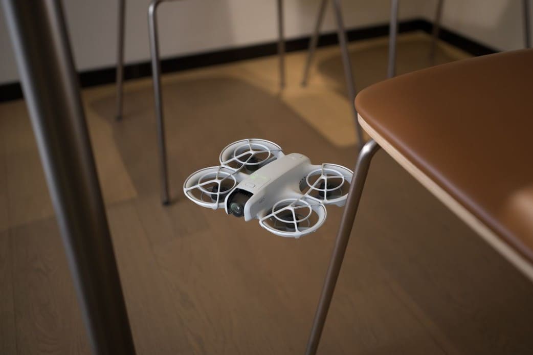 Flycam DJI NEO Chính Hãng Fullbox 28 Flycam DJI NEO Vòng Bảo Vệ Cánh